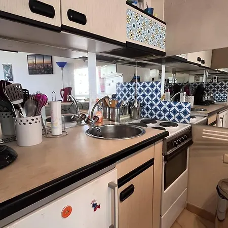 Apartment 2 Pers A 20 M De La - - Fr-1-696-66