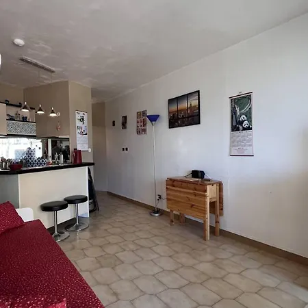 2 Pers A 20 M De La - - Fr-1-696-66 * Canet-en-Roussillon