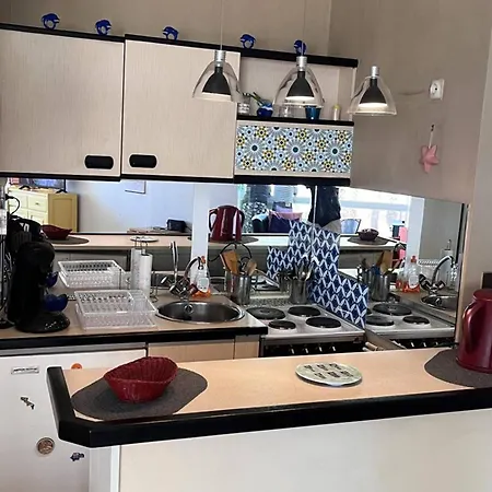 2 Pers A 20 M De La - - Fr-1-696-66 *