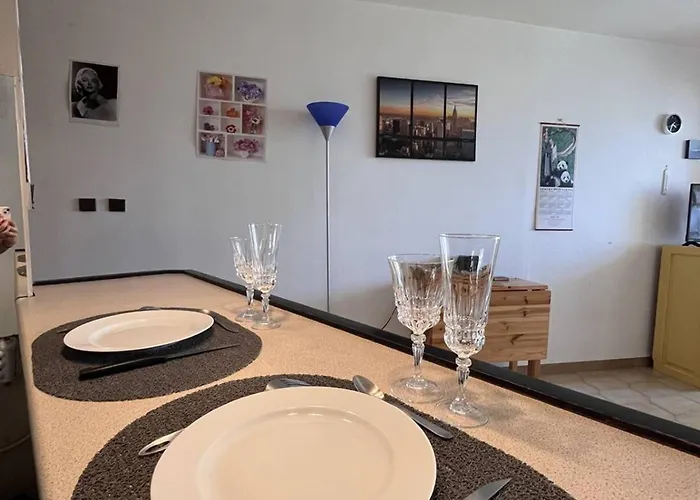 2 Pers A 20 M De La - - Fr-1-696-66 Appartement Canet-en-Roussillon