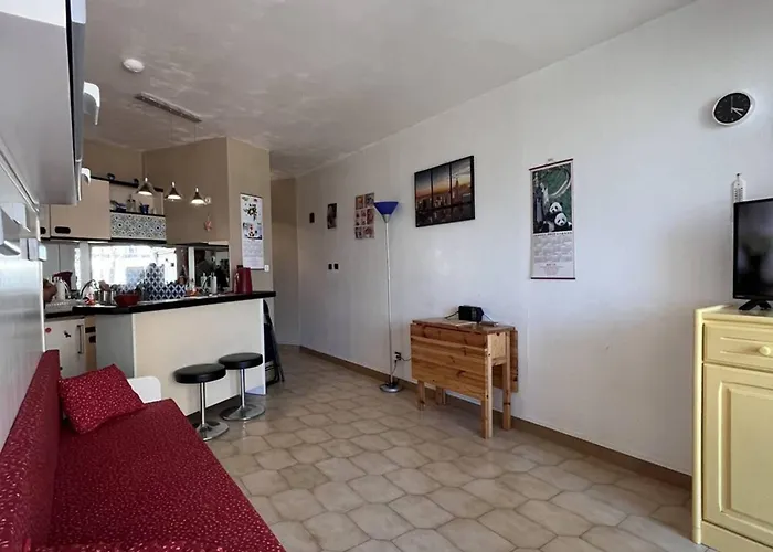 2 Pers A 20 M De La - - Fr-1-696-66 * Canet-en-Roussillon